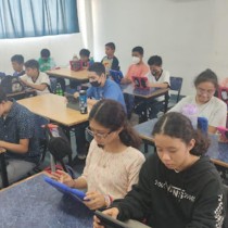 Estudiantes de primaria participan en Mock Test