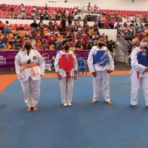 Estudiante Grizzly obtiene primer lugar en formas y segundo en combate en evento nacional de tae kwon do